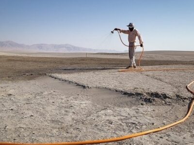 جلوگیری از مالچ پاشی در بستر دریاچه ارومیه
